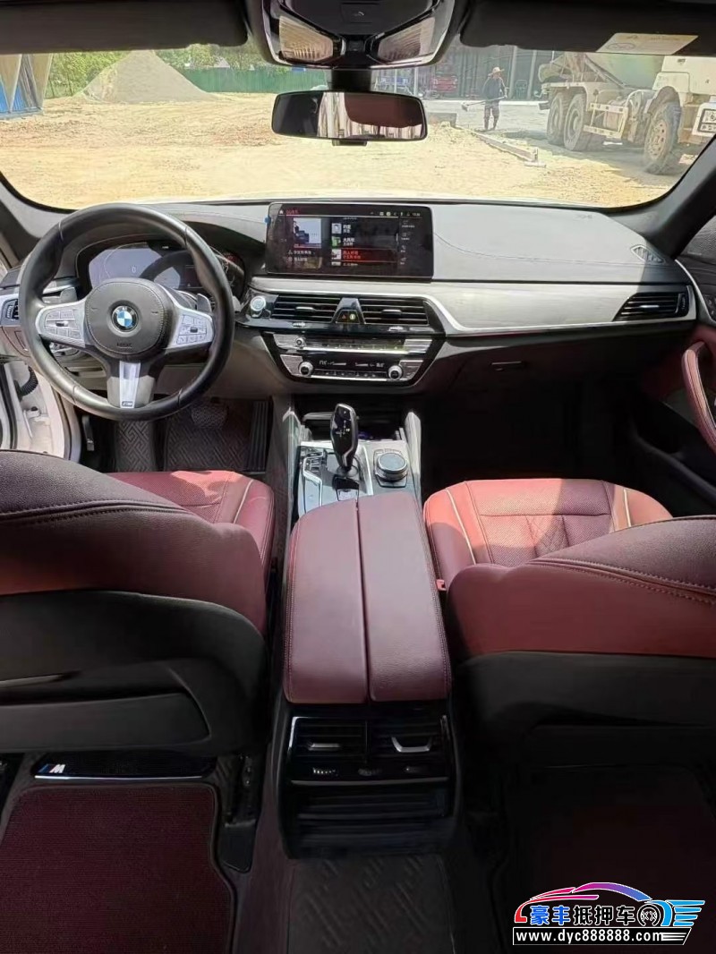 23年宝马5系轿车抵押车出售