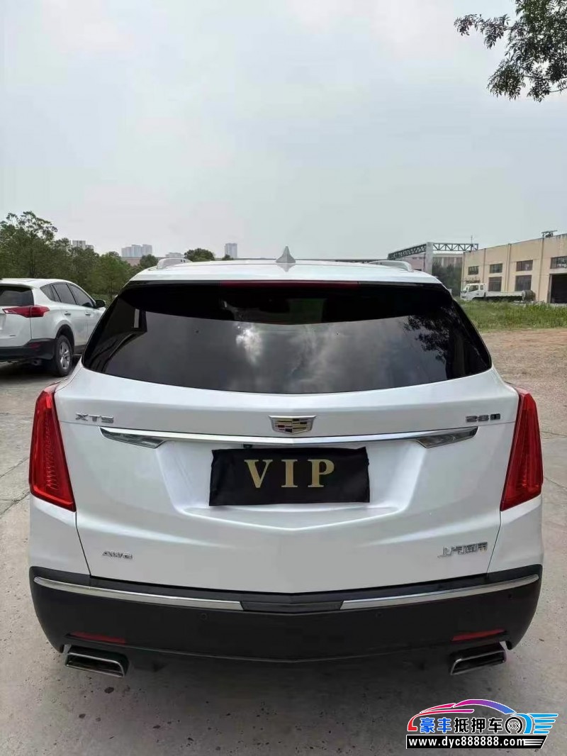 18年凯迪拉克XT5轿车抵押车出售