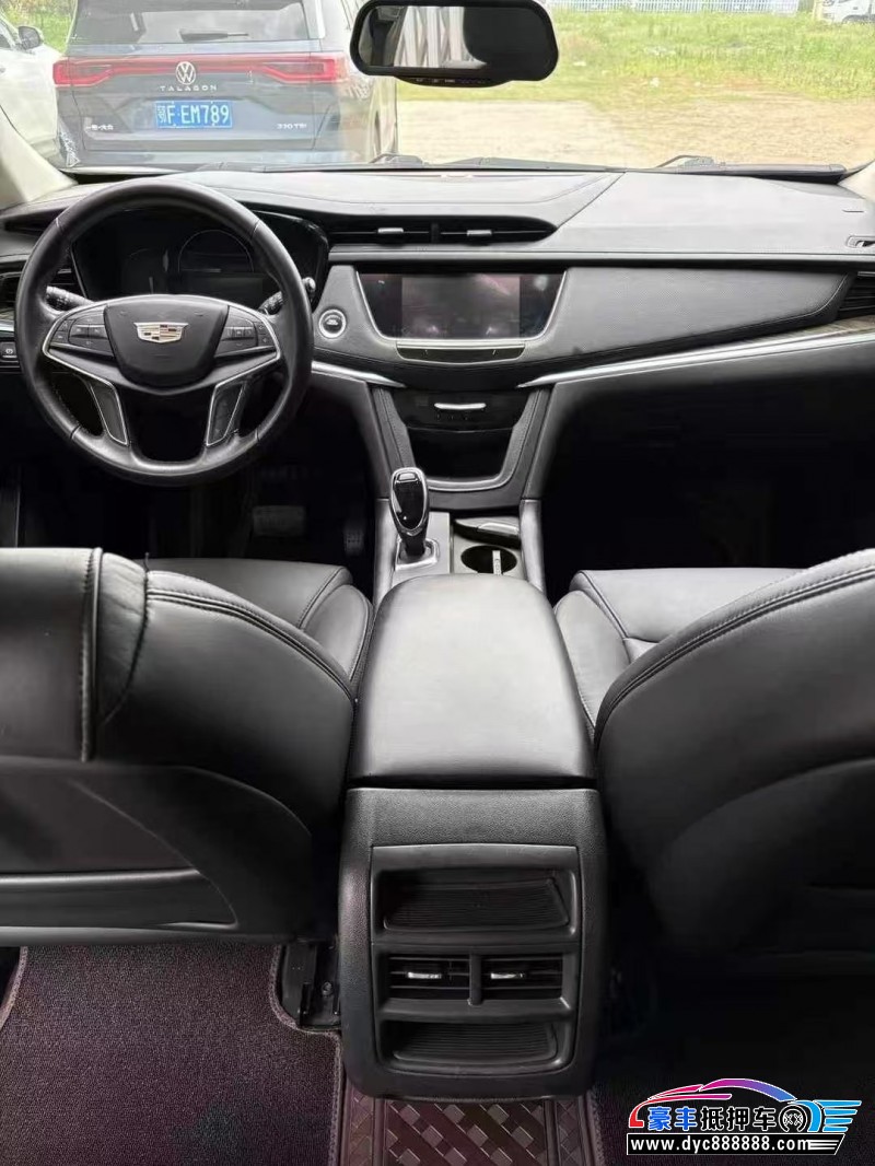 18年凯迪拉克XT5轿车抵押车出售