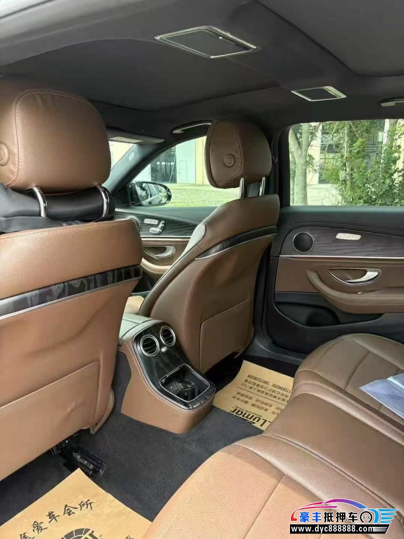 21年奔驰E轿车抵押车出售