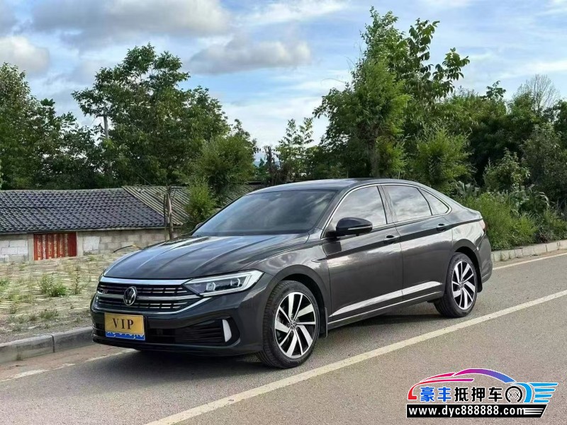 22年大众速腾轿车抵押车出售