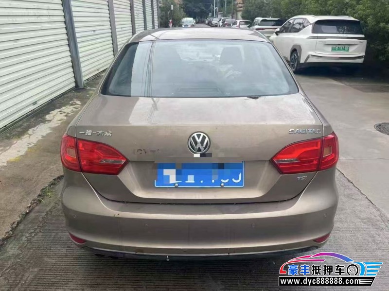 15年大众速腾轿车抵押车出售