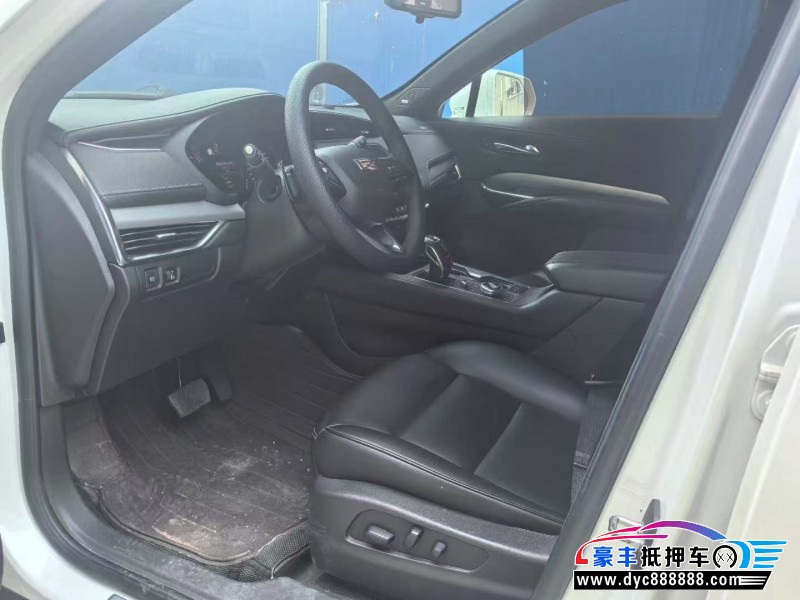 19年凯迪拉克XT4轿车抵押车出售