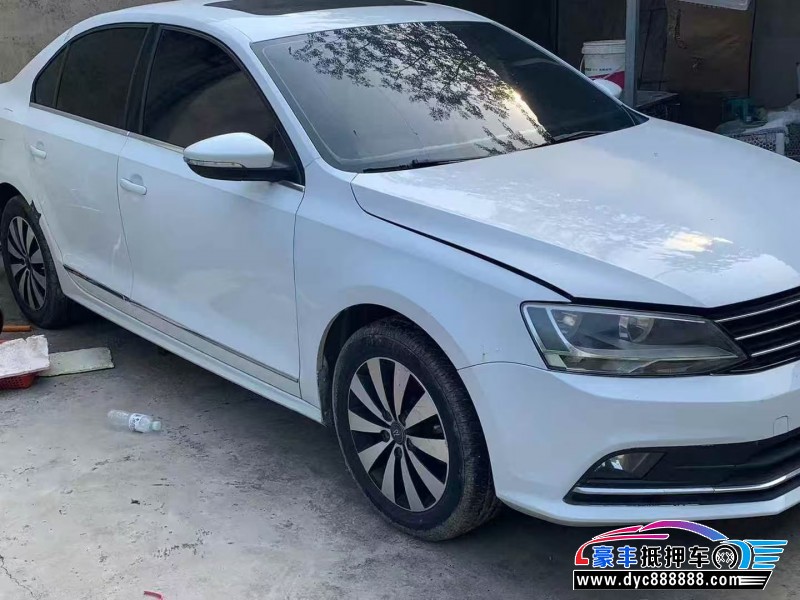 19年大众速腾轿车抵押车出售