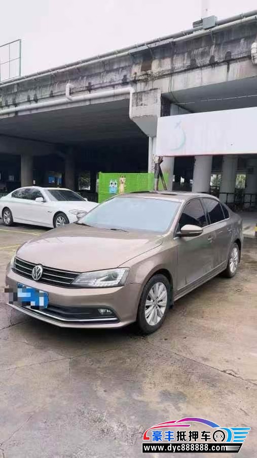 16年大众速腾轿车抵押车出售