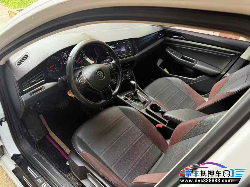 19年大众宝来轿车抵押车出售