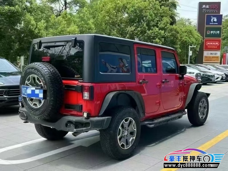 15年Jeep牧马人轿车抵押车出售