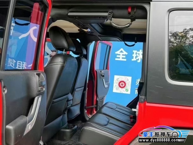 15年Jeep牧马人轿车抵押车出售