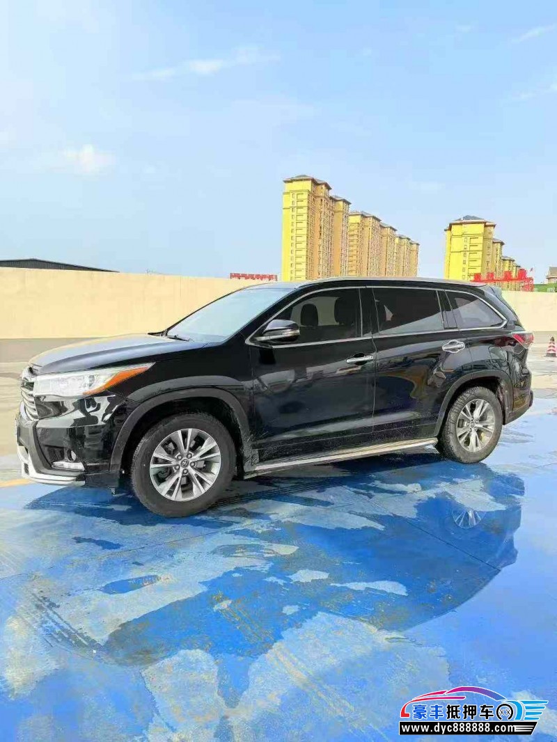 17年丰田汉兰达轿车抵押车出售