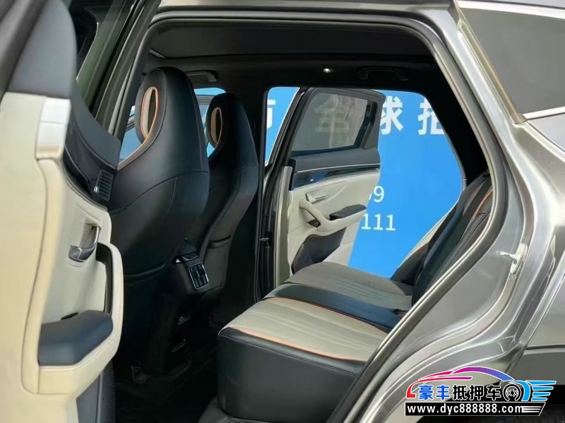 21年比亚迪宋轿车抵押车出售