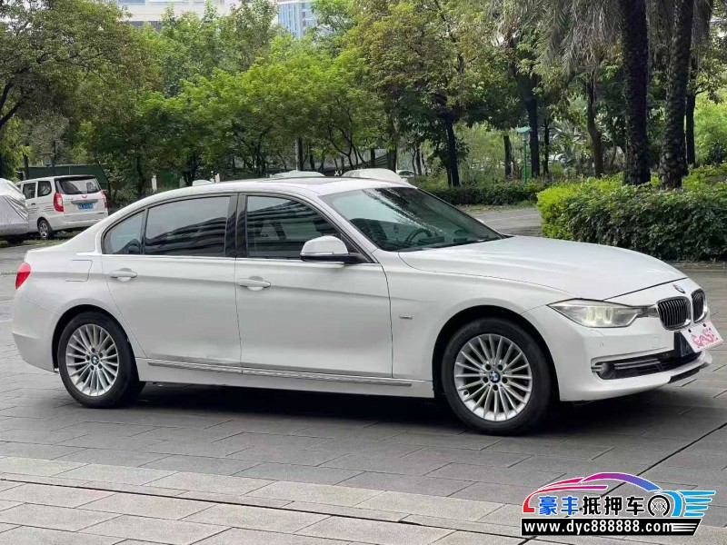 12年宝马3系轿车抵押车出售