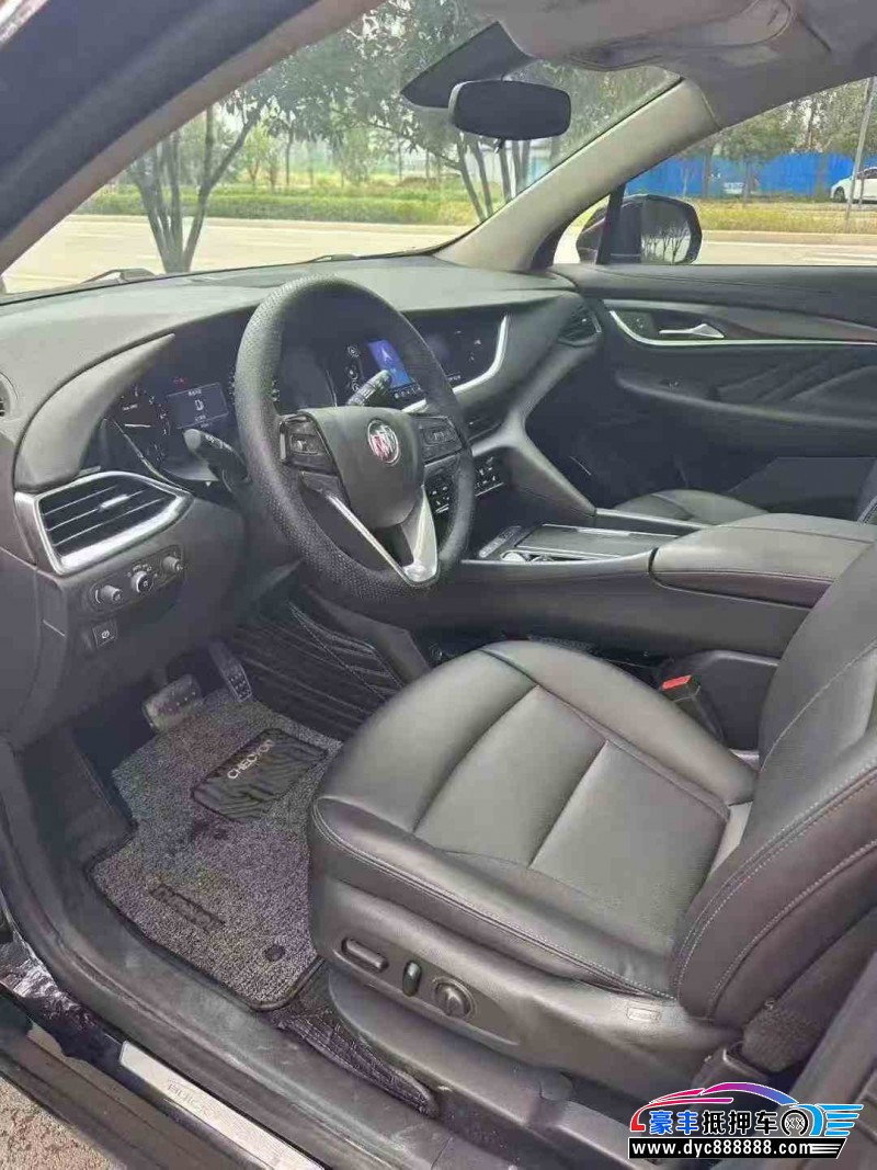 20年别克昂科旗轿车抵押车出售