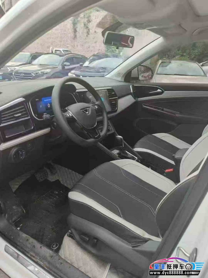 25年大众捷达轿车抵押车出售