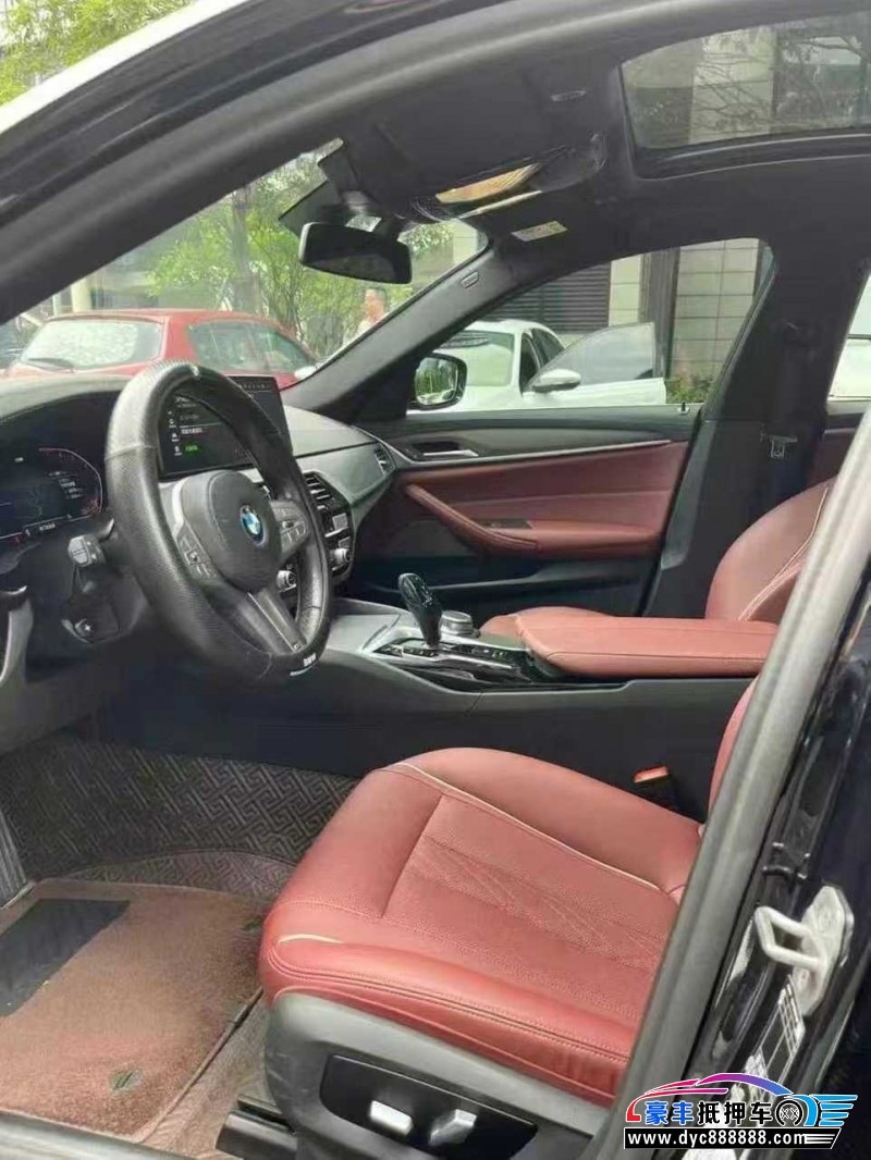 23年宝马5系轿车抵押车出售