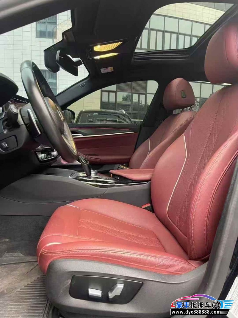 21年宝马5系轿车抵押车出售