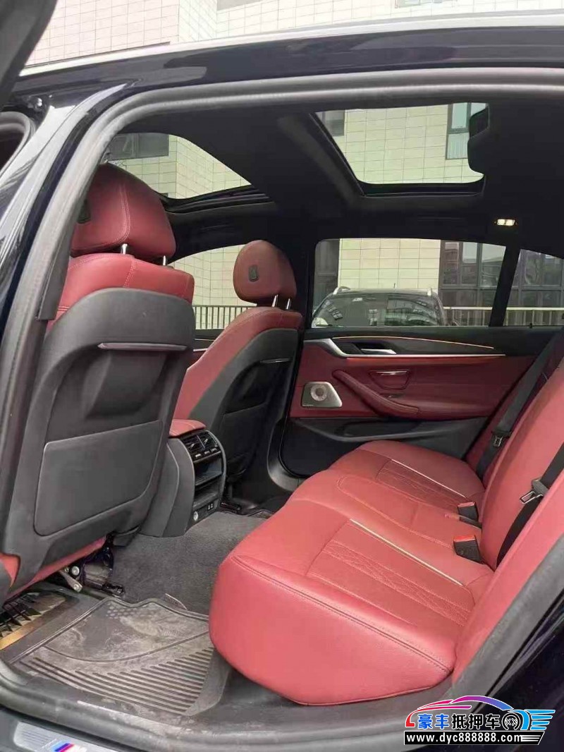 21年宝马5系轿车抵押车出售