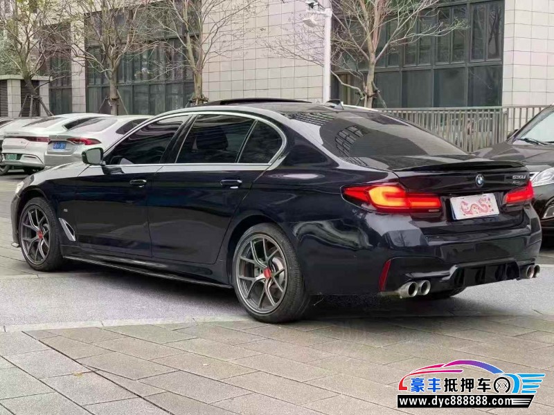 21年宝马5系轿车抵押车出售