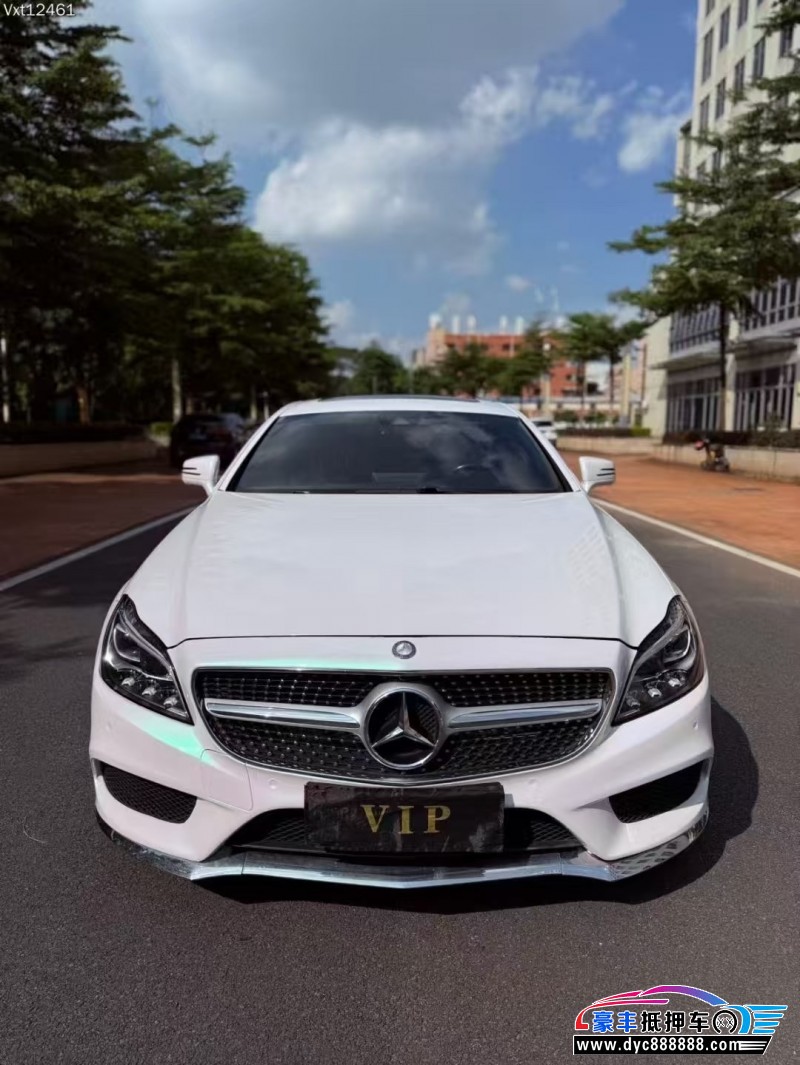 17年奔驰CLS轿车抵押车出售