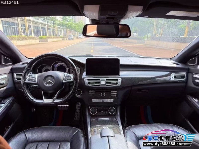 17年奔驰CLS轿车抵押车出售