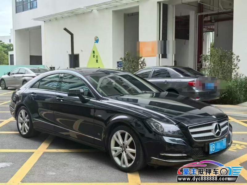 13年奔驰CLS轿车抵押车出售