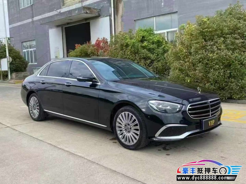 22年奔驰E轿车抵押车出售