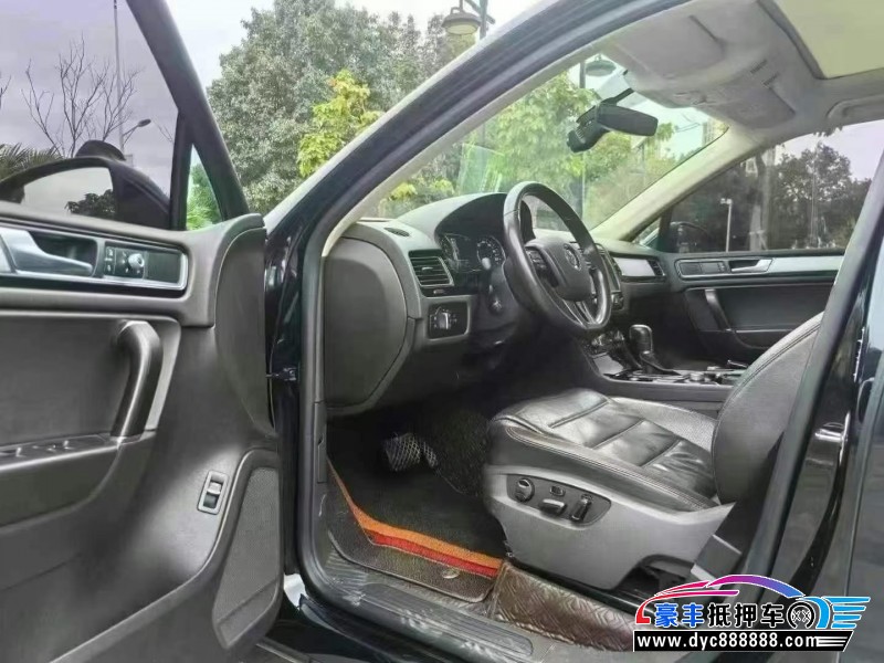 19年大众途锐SUV抵押车出售