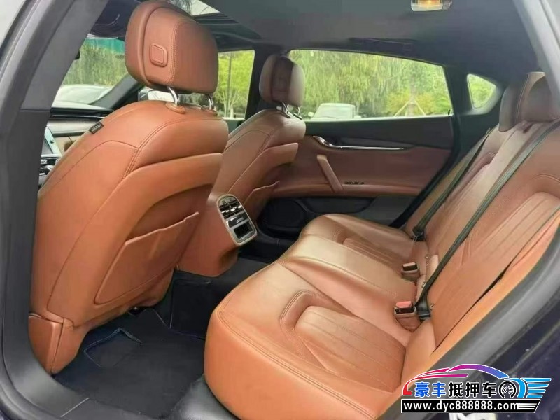 17年玛莎拉蒂总裁轿车抵押车出售