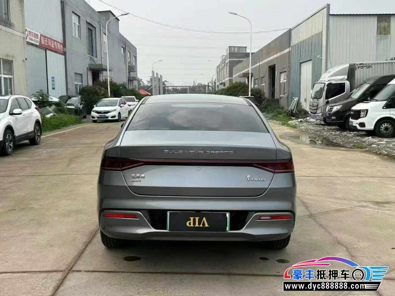 24年比亚迪秦轿车抵押车出售