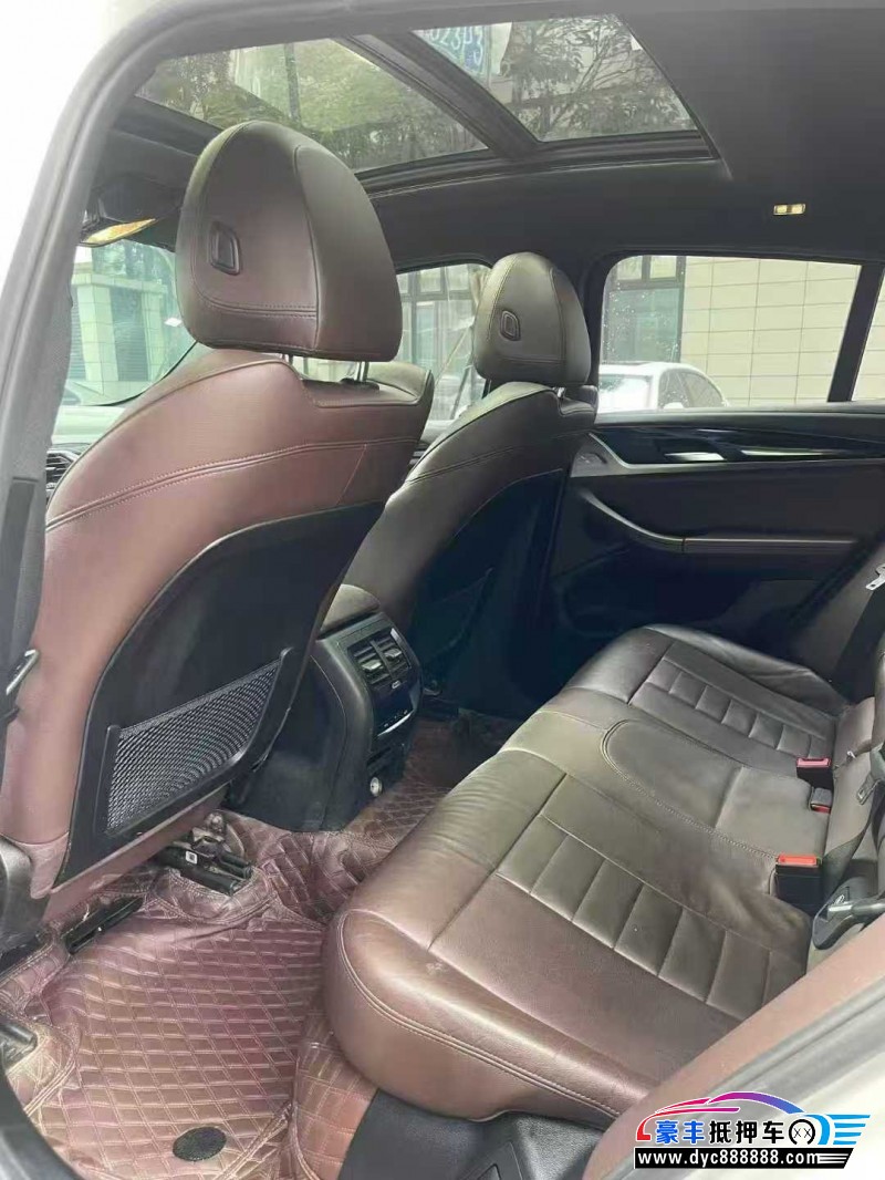 19年宝马X4轿车抵押车出售