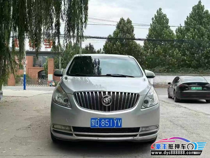 14年别克GL8轿车抵押车出售