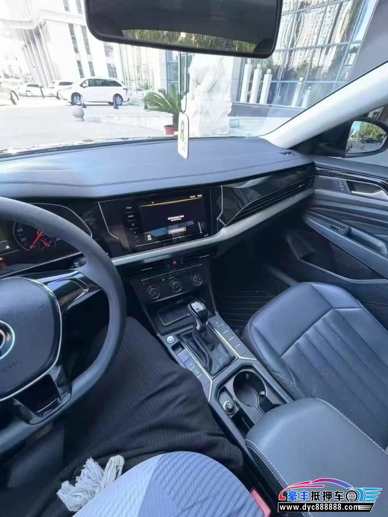 23年大众帕萨特轿车抵押车出售