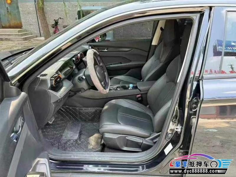 24年东风风神奕炫轿车抵押车出售