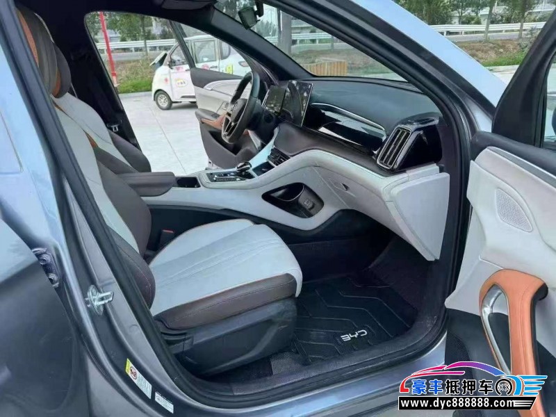 22年比亚迪宋轿车抵押车出售