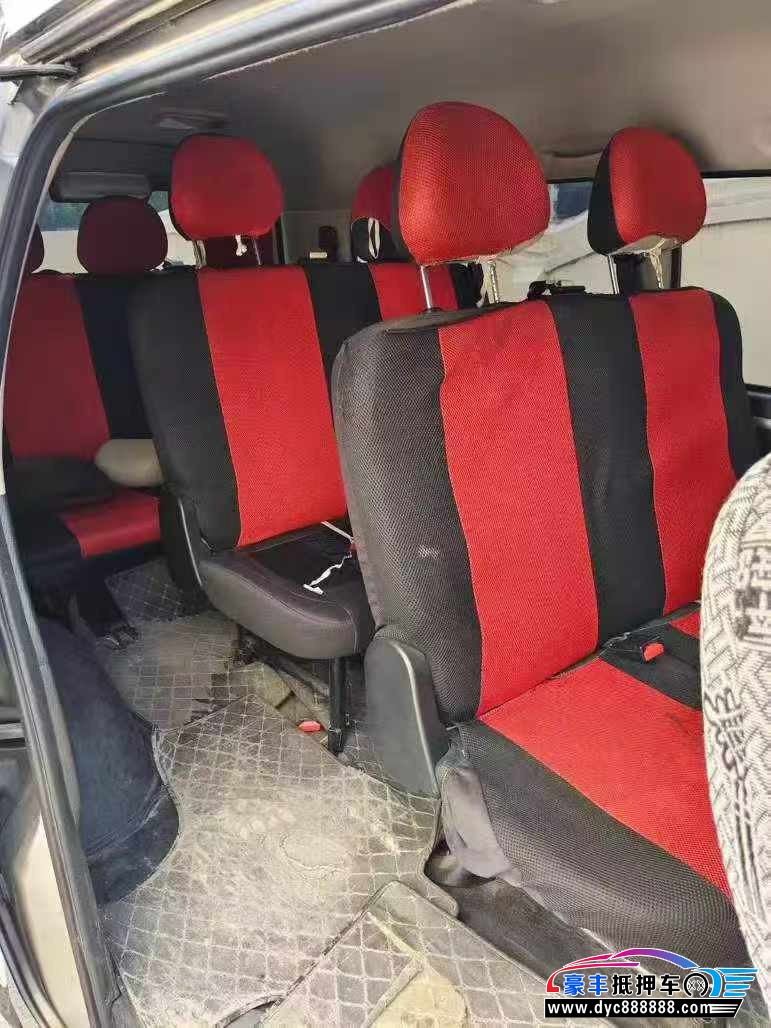 22年东风风行菱智轿车抵押车出售