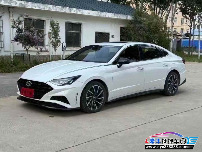 21年现代索纳塔轿车抵押车出售