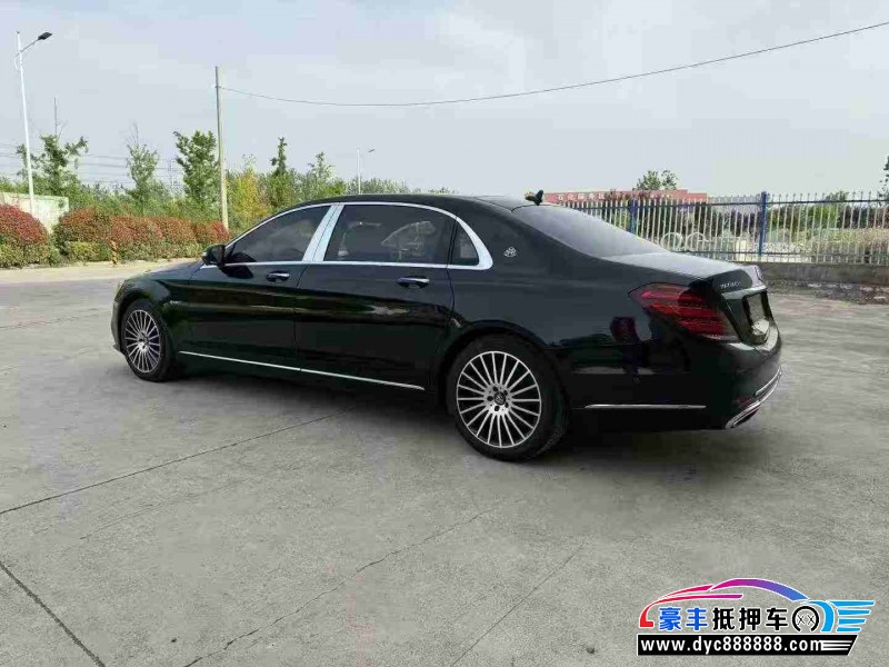 18年奔驰迈巴赫S级轿车抵押车出售