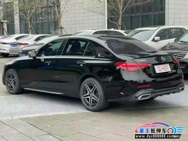 24年奔驰C轿车抵押车出售