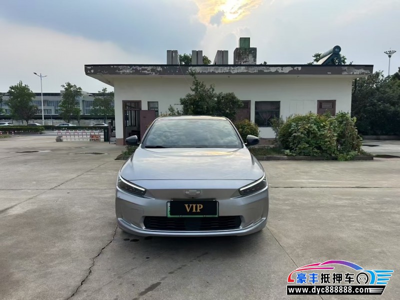 22年吉利几何轿车抵押车出售