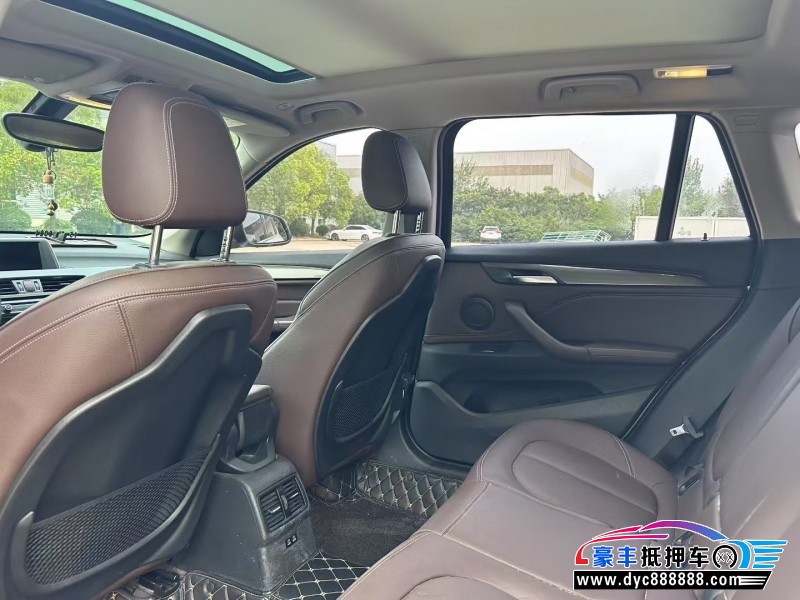 19年宝马X1轿车抵押车出售