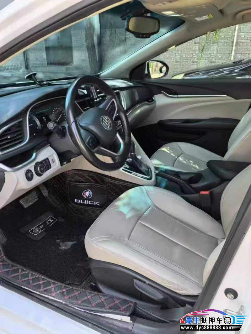 20年别克英朗轿车抵押车出售