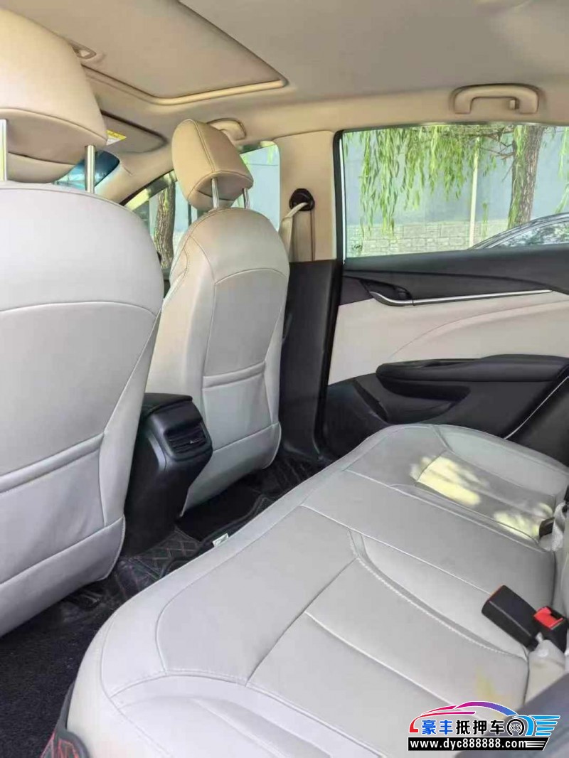 20年别克英朗轿车抵押车出售