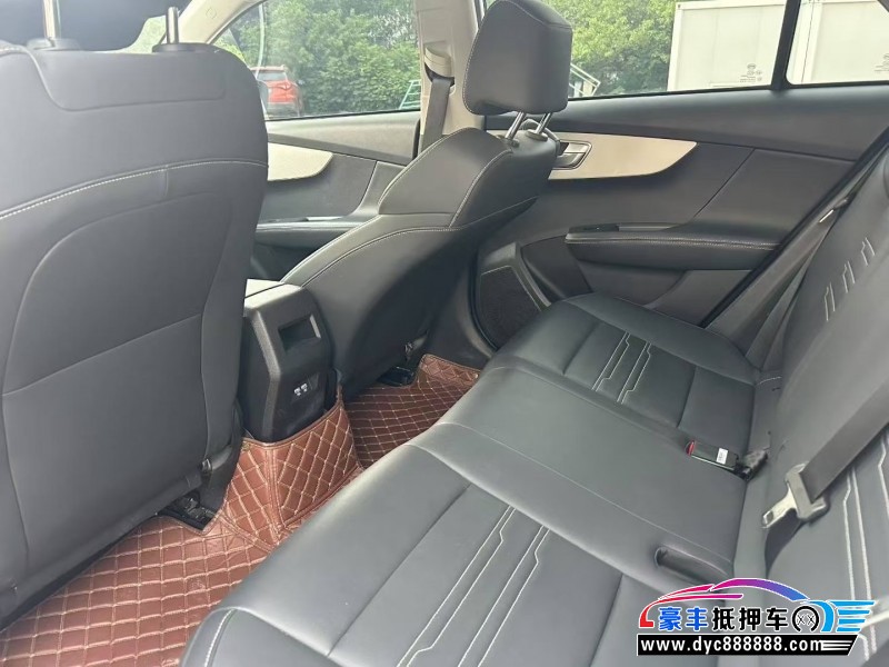 23年比亚迪秦轿车抵押车出售