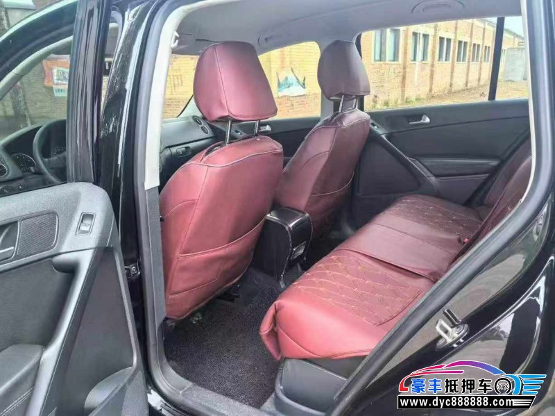 15年大众途观轿车抵押车出售