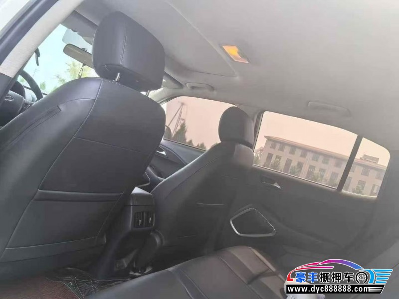 18年现代ix35轿车抵押车出售