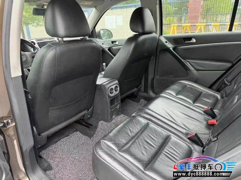 16年大众途观L轿车抵押车出售