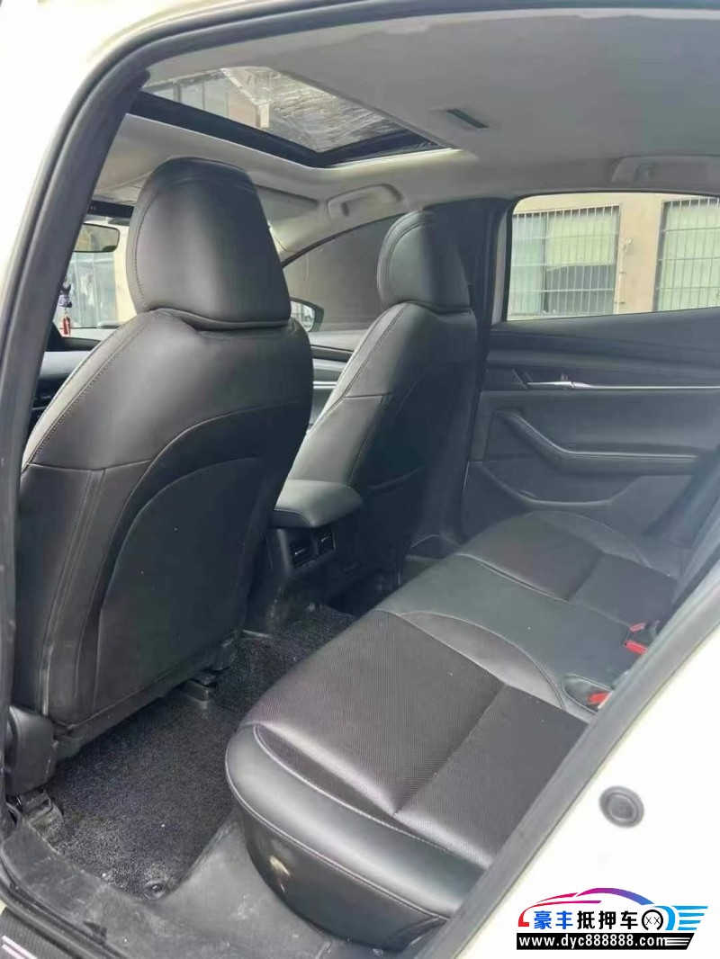 23年马自达昂克赛拉轿车抵押车出售