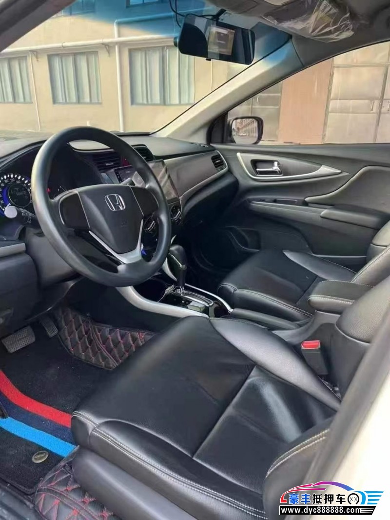 19年本田凌派轿车抵押车出售