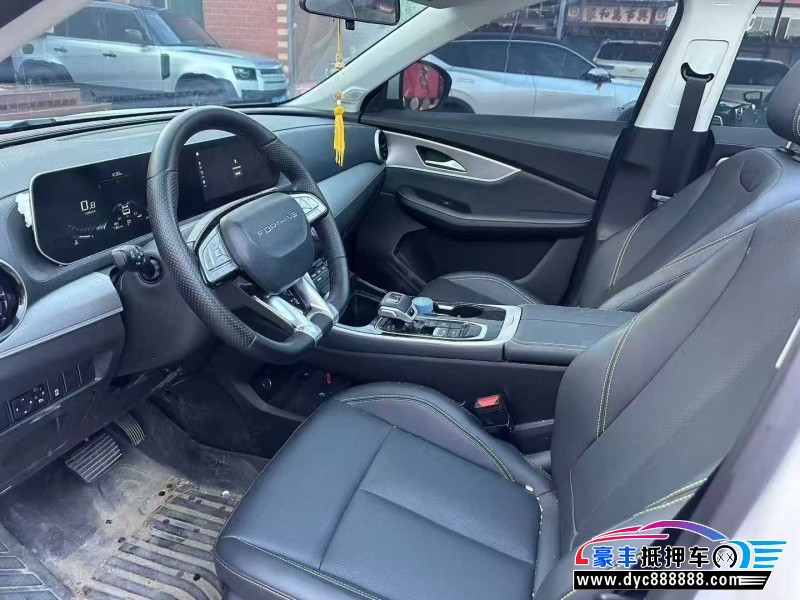 24年东风风行T5轿车抵押车出售