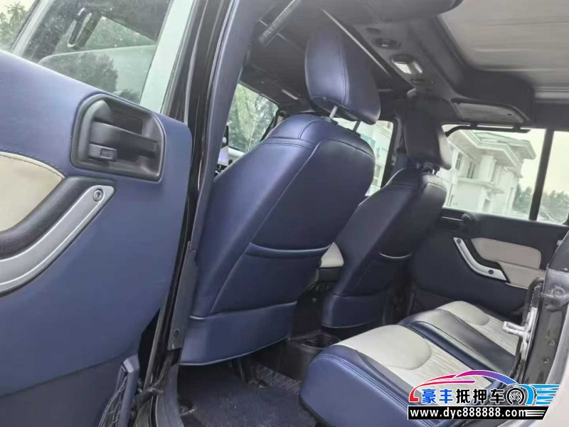 17年Jeep牧马人轿车抵押车出售