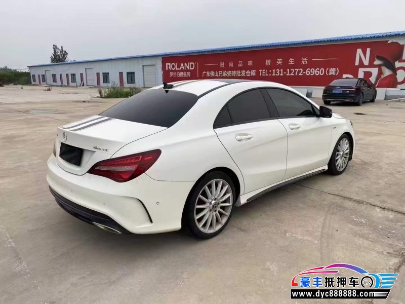 17年奔驰CLA轿车抵押车出售